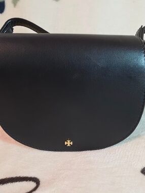 💯 Authentic Tory Burch Emerson Mini Saddle Crossbody Bag (Black)